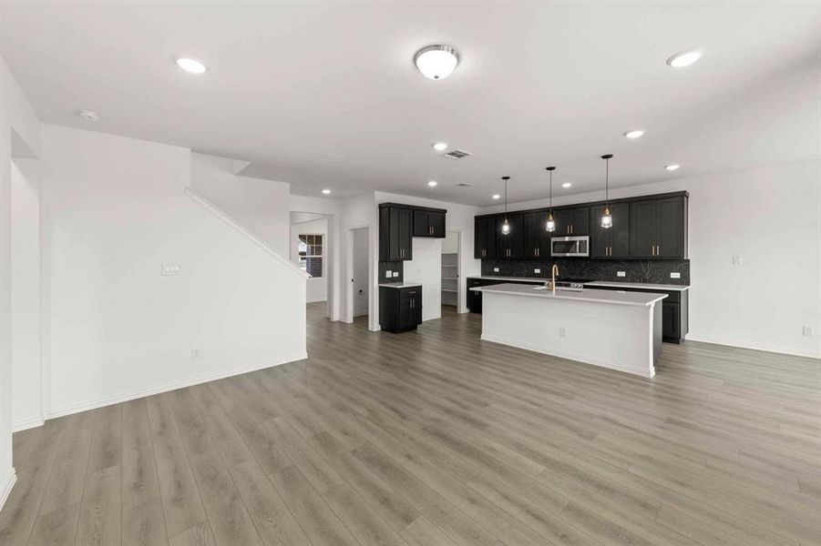 Spacious, unfurnished interior of a new home in Monticello Park, Princeton (Image 21).