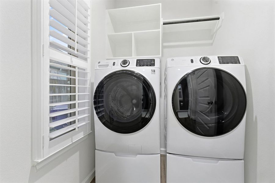 Close-up of interior finishes inside a home in Meridiana 40'/45', Manvel (Image 21). Close-up of interior finishes inside a home in Meridiana 40'/45', Manvel (Image 21).