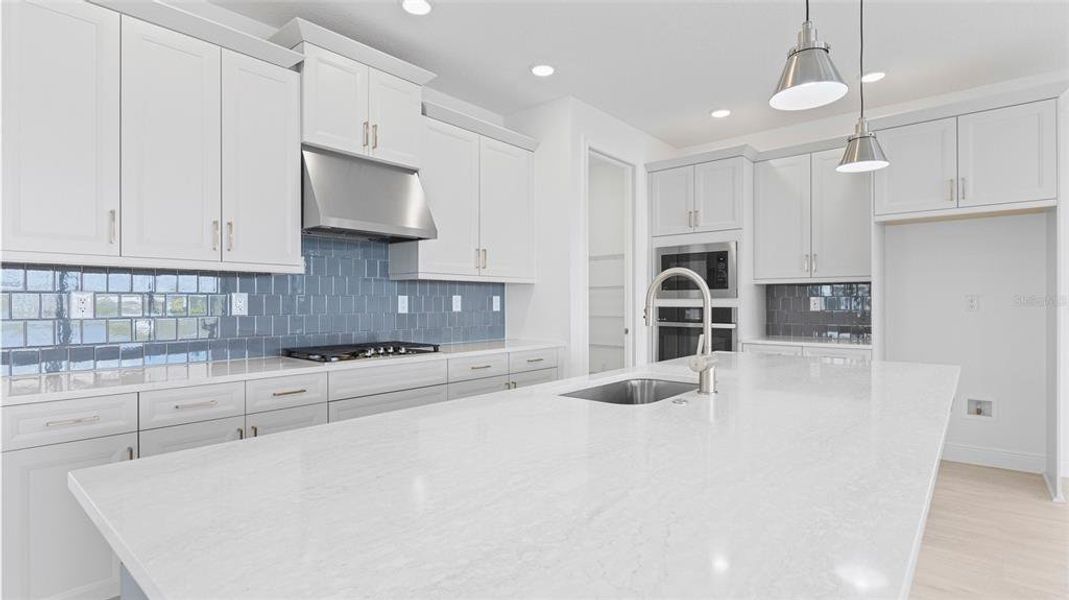 Furnished interior view inside a new home in Cresswind Lakewood Ranch, Lakewood Ranch (Image 7).