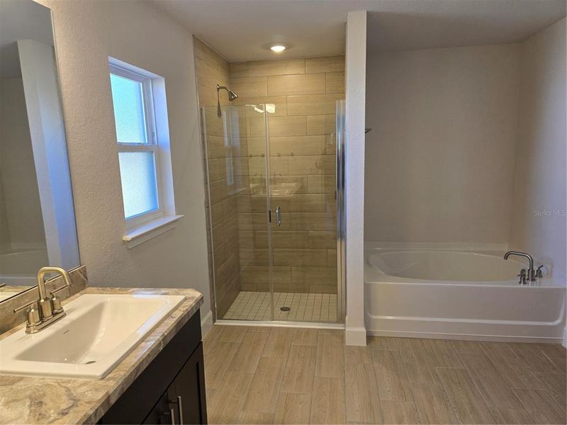 Furnished interior view inside a new home in , Homosassa (Image 9).