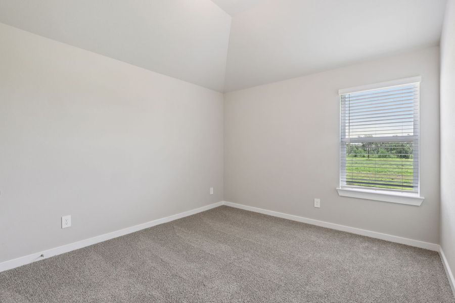 Spacious, unfurnished interior of a new home in Kingdom Heights, Rosenberg (Image 10).