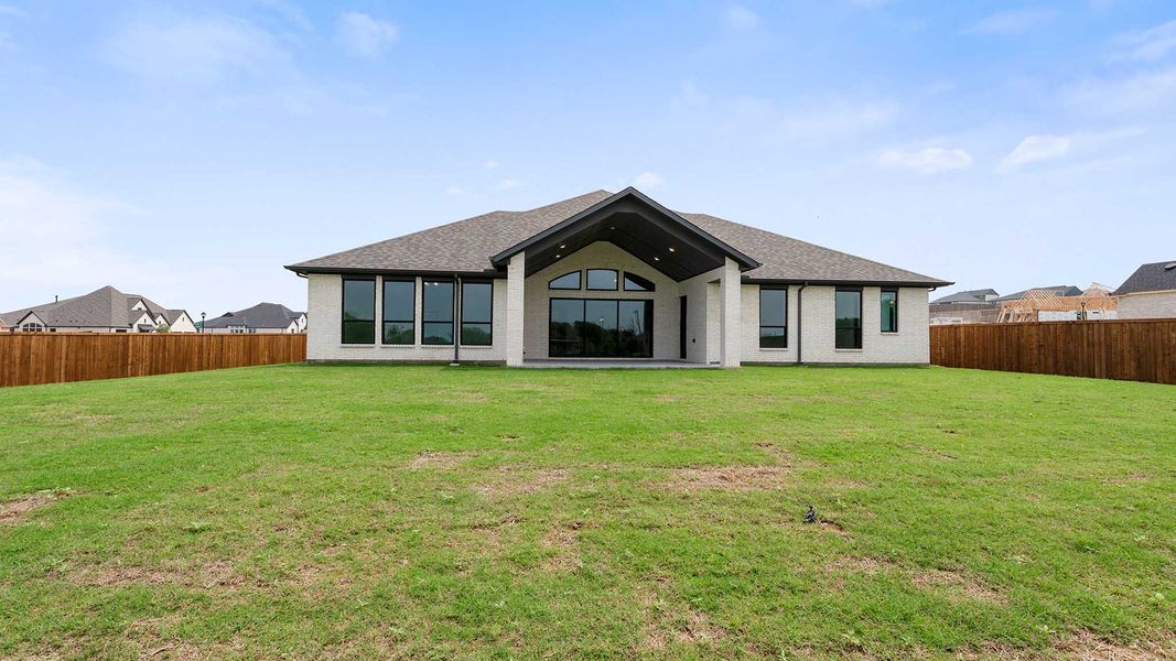 Exterior details and patio area of a home in Sweetgrass, Haslet (Image 4).