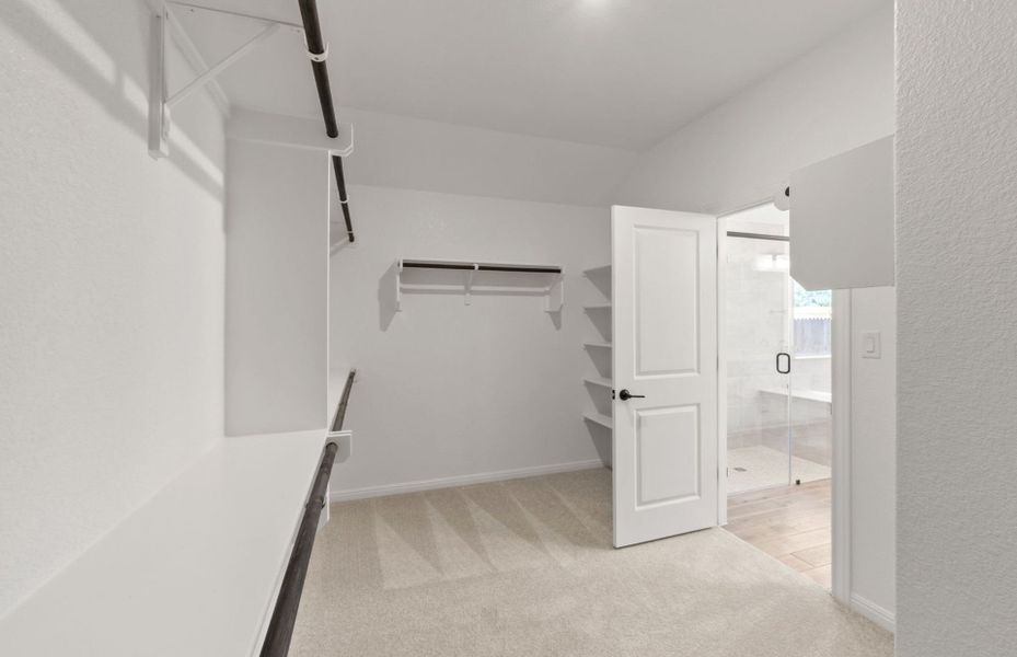 Representative unfurnished interior of a home built from the McKinney by Pulte Homes in Crescent Bluff, Georgetown (Image 15).