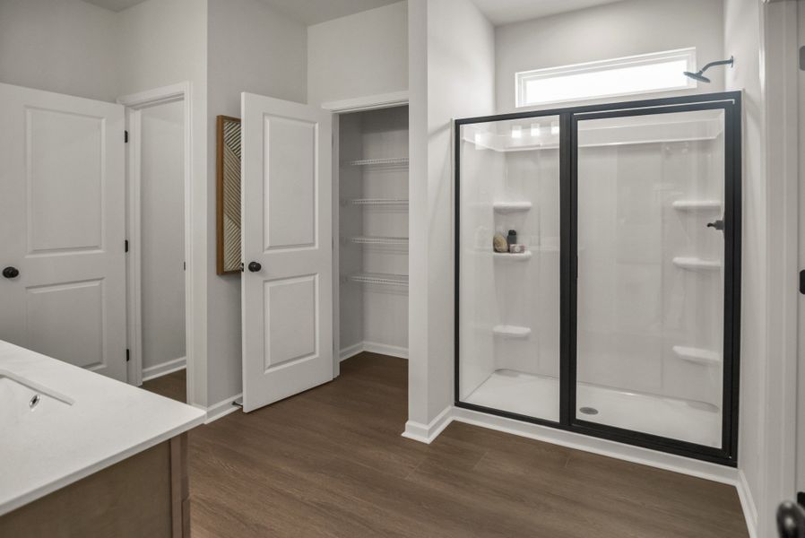 Furnished interior view inside a new home in The Oaks, Clarksville (Image 28).