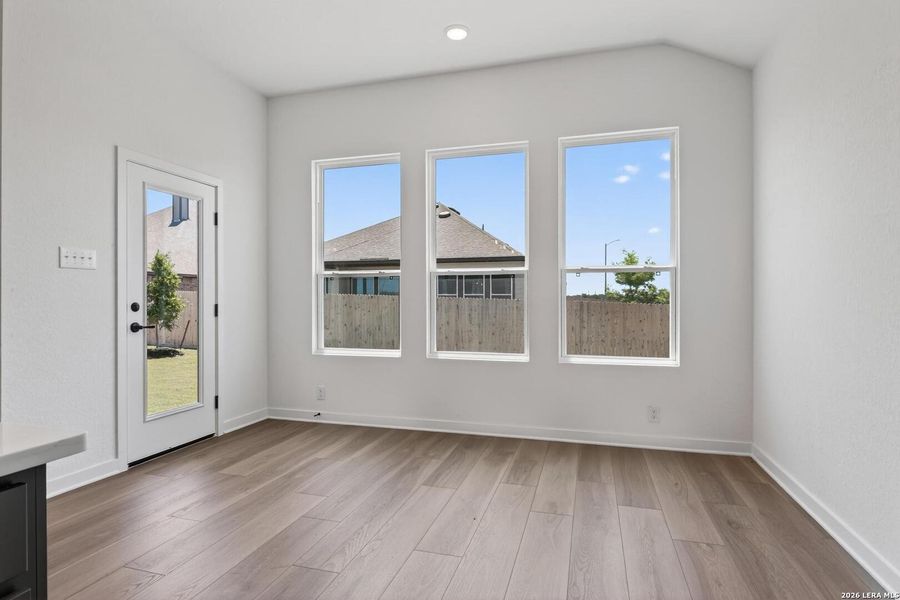 Spacious, unfurnished interior of a new home in Saddlebrook Ranch, Schertz (Image 21).
