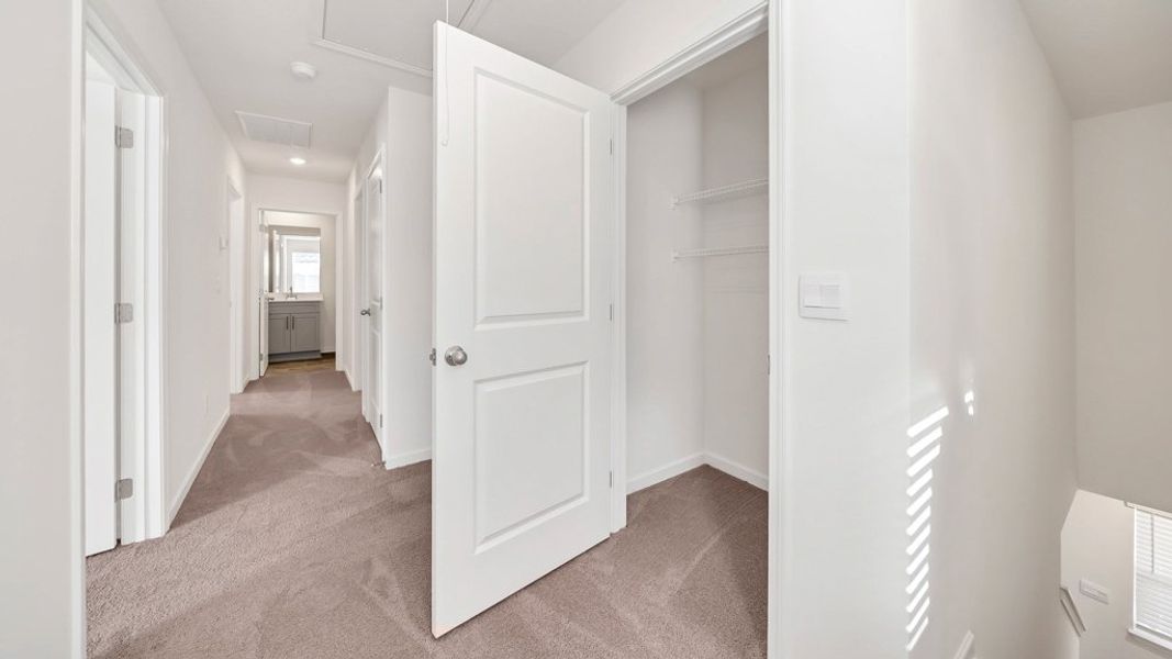 Spacious, unfurnished interior of a new home in Johnson Farms, Greeneville (Image 16). Spacious, unfurnished interior of a new home in Johnson Farms, Greeneville (Image 16).