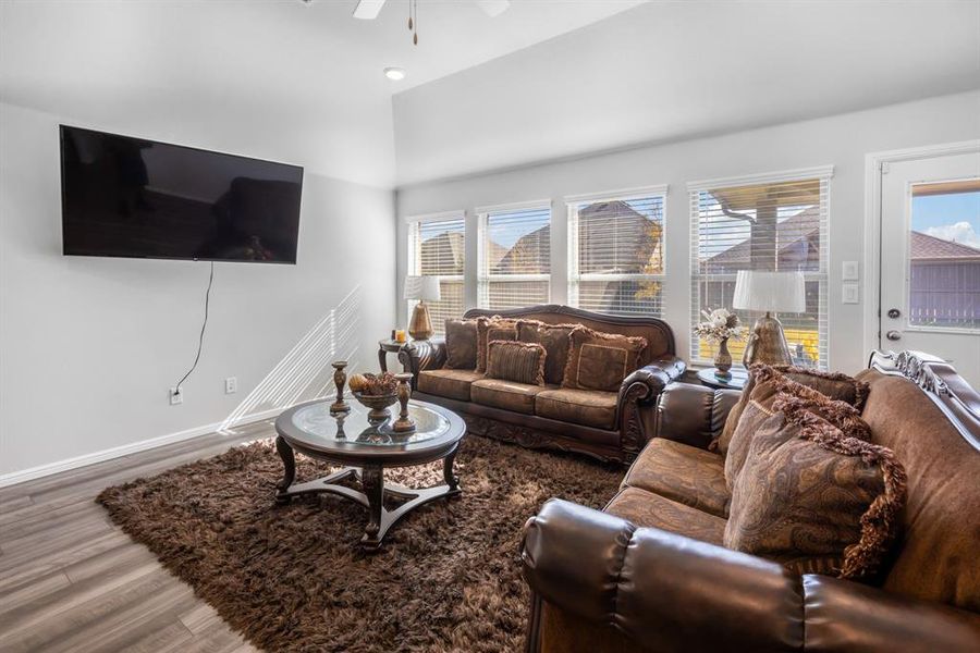 Furnished interior view inside a new home in Prairie Ridge at Goodland, Venus (Image 17). Furnished interior view inside a new home in Prairie Ridge at Goodland, Venus (Image 17).