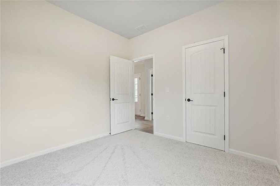 Spacious, unfurnished interior of a new home in Southbend, Rome (Image 22). Spacious, unfurnished interior of a new home in Southbend, Rome (Image 22).