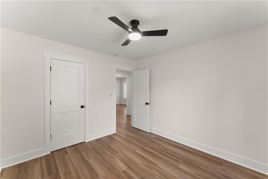 Spacious, unfurnished interior of a new home in , Gainesville (Image 35).
