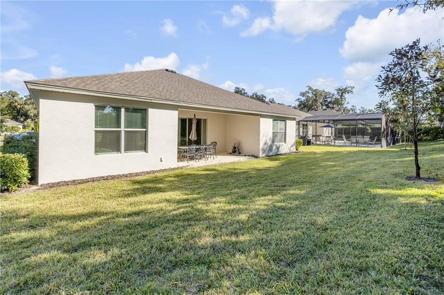 Exterior details and patio area of a home in , Ormond Beach (Image 4).