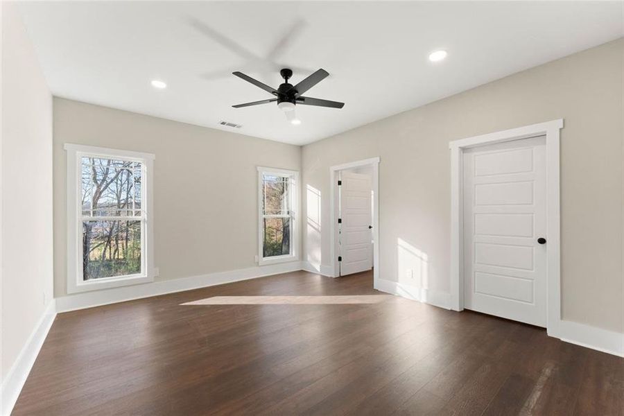 Spacious, unfurnished interior of a new home in , Sautee Nacoochee (Image 33).