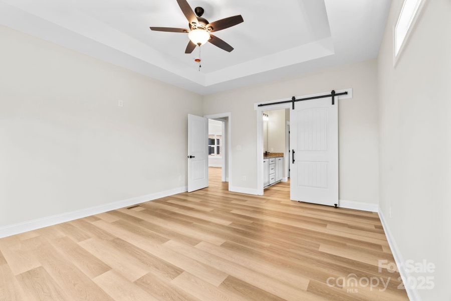 Spacious, unfurnished interior of a new home in , Granite Falls (Image 15).