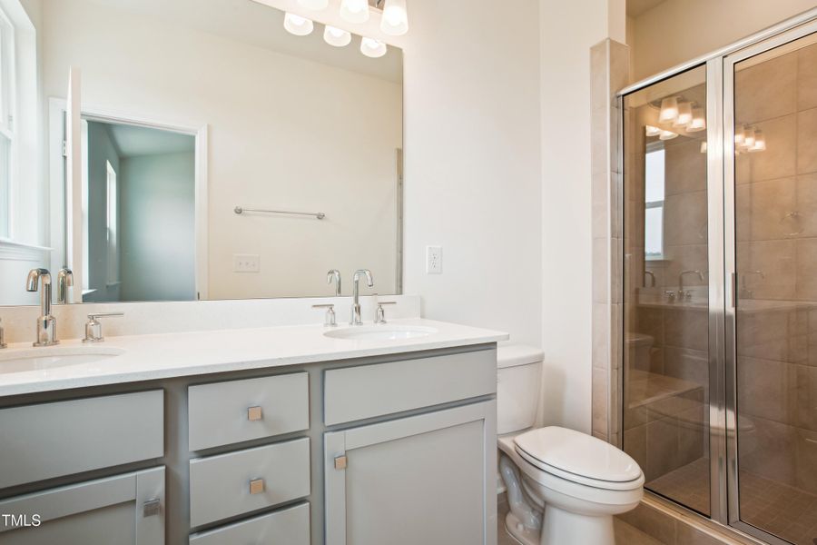 WEN3 - Linville - interiors-primary bath WEN3 - Linville - interiors-primary bath