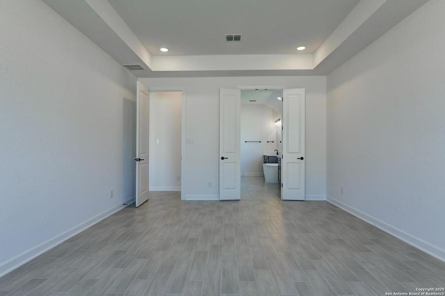 Spacious, unfurnished interior of a new home in The Heritage at Saddlebrook Ranch 70's, Schertz (Image 26). Spacious, unfurnished interior of a new home in The Heritage at Saddlebrook Ranch 70's, Schertz (Image 26).