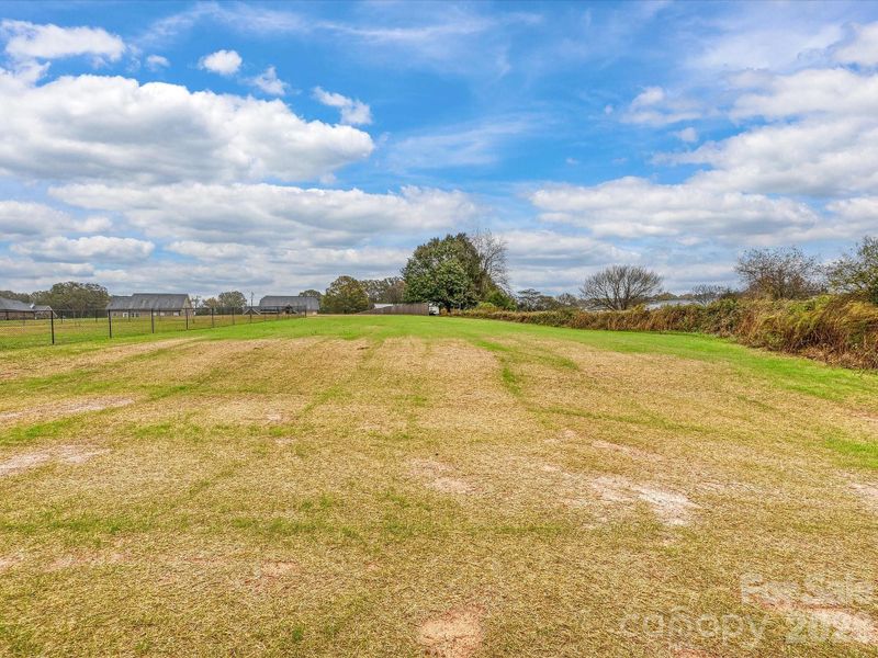 Natural landscape and outdoor views near  in Monroe (Image 30).