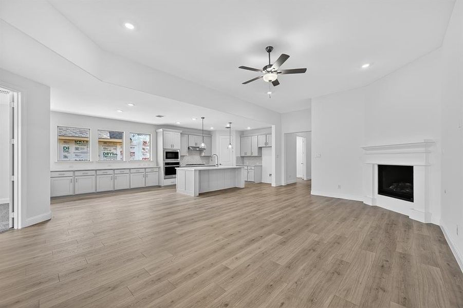 1717 Grackle Drive ~ Ready Now 1717 Grackle Drive ~ Ready Now