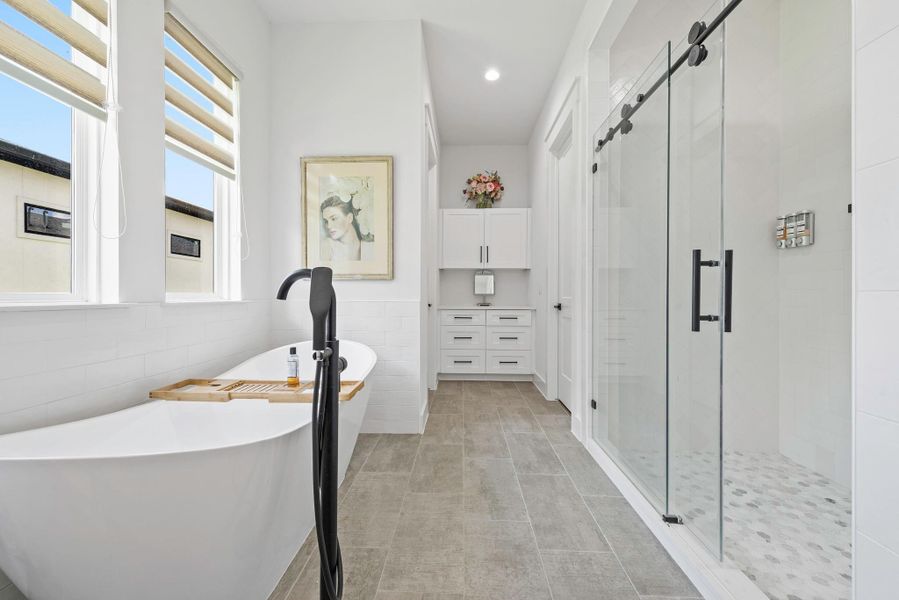 Large walk in glass shower Large walk in glass shower