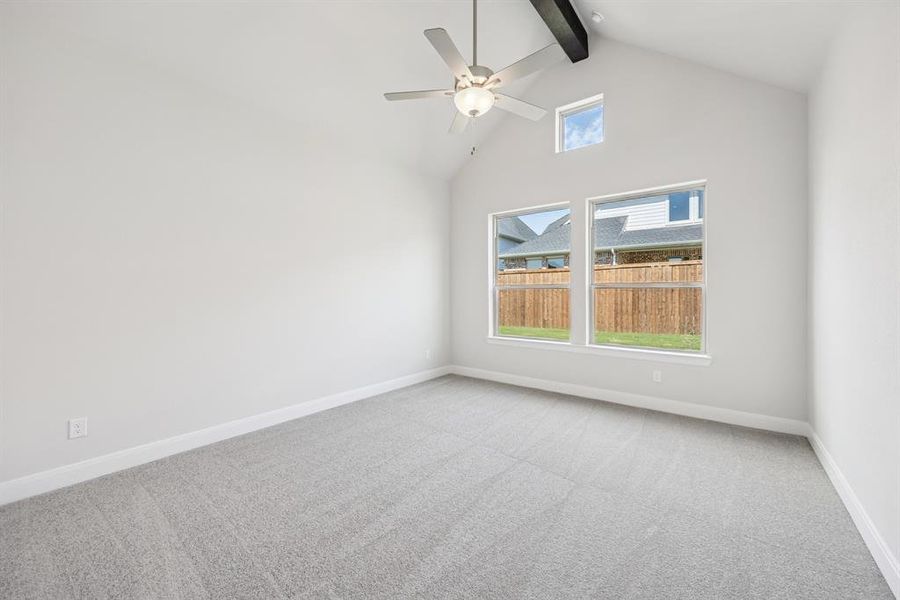 Spacious, unfurnished interior of a new home in Sandbrock Ranch, Aubrey (Image 22). Spacious, unfurnished interior of a new home in Sandbrock Ranch, Aubrey (Image 22).