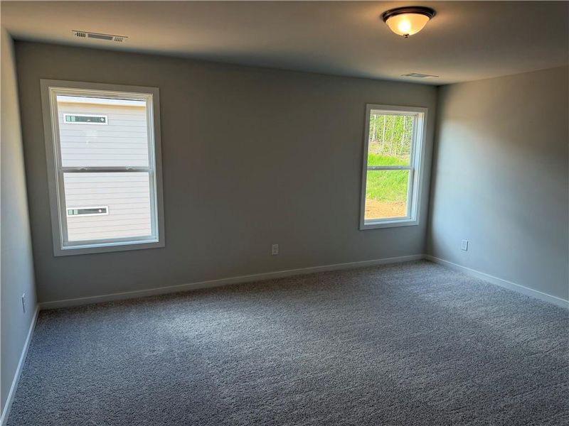 Spacious, unfurnished interior of a new home in Mallard’s Landing, Jefferson (Image 34).