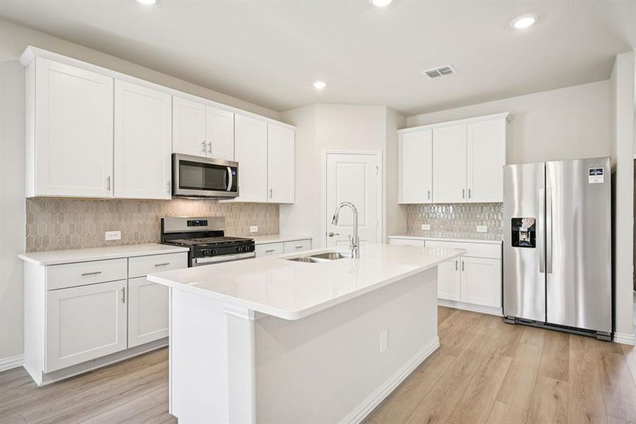 Furnished interior view inside a new home in Eastridge - Signature Series, McKinney (Image 8).