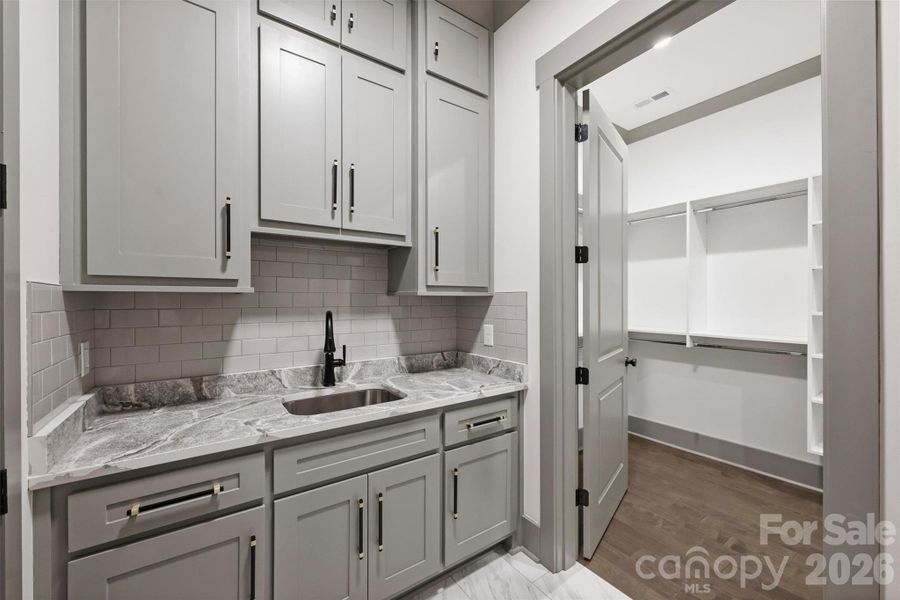 Downstairs Laundry Room (laundry room 1 of 2) Downstairs Laundry Room (laundry room 1 of 2)