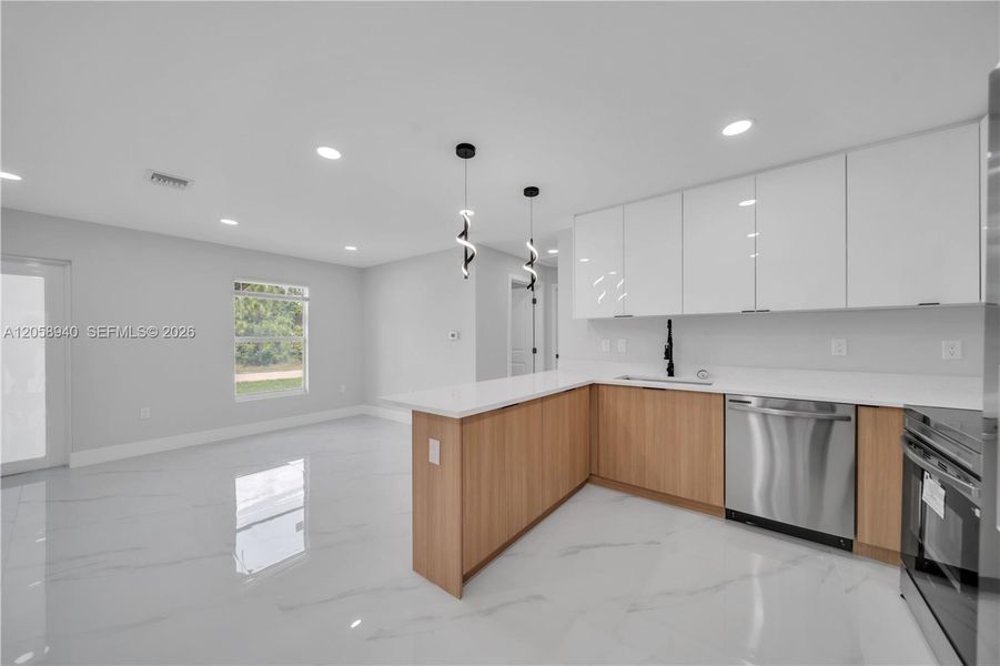 Furnished interior view inside a new home in , Lehigh Acres (Image 6).