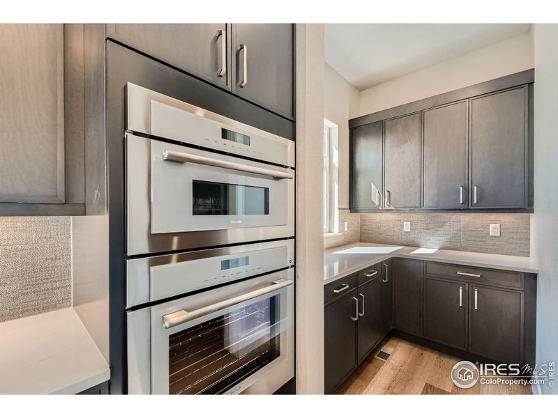 Furnished interior view inside a new home in Baseline, Broomfield (Image 11).