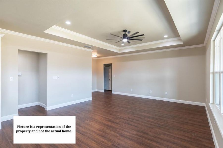 Spacious, unfurnished interior of a new home in , Abilene (Image 9).