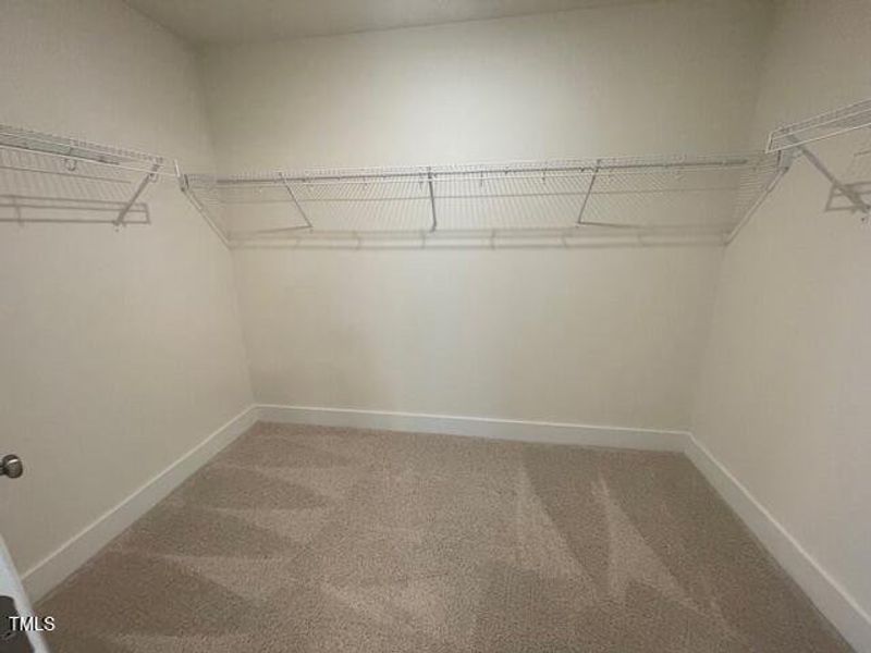 Large Walk in Closet Large Walk in Closet