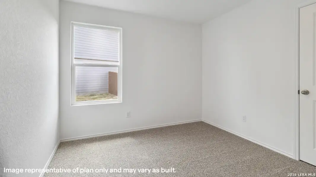 Spacious, unfurnished interior of a new home in Avenida, Converse (Image 20).
