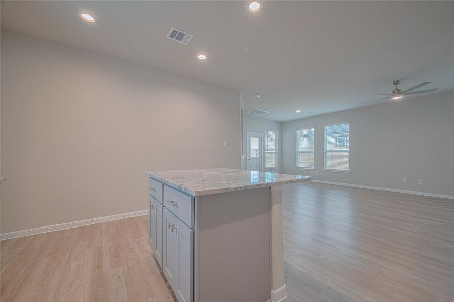 Spacious, unfurnished interior of a new home in , Brookshire (Image 45).
