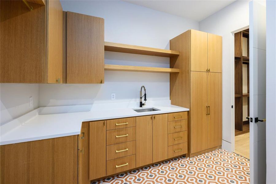 Furnished interior view inside a new home in , Dallas (Image 36).