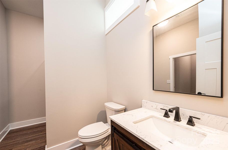 Furnished interior view inside a new home in , Lenoir (Image 12).