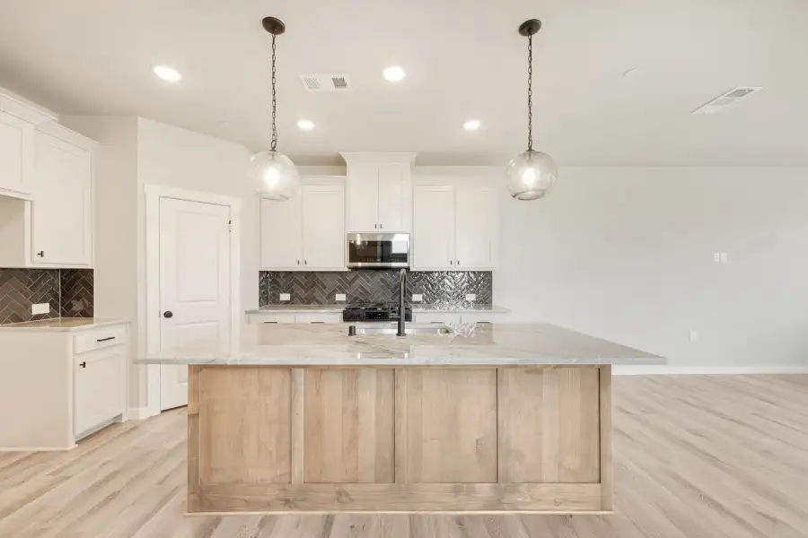 Furnished interior view inside a new home in Ten Mile Creek, Celina (Image 6).