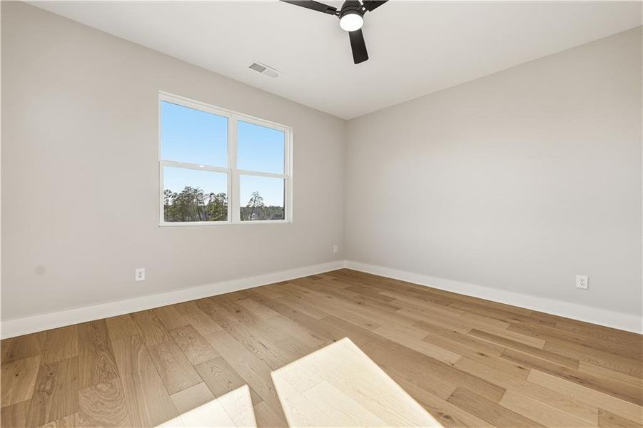 Spacious, unfurnished interior of a new home in , Gainesville (Image 21).