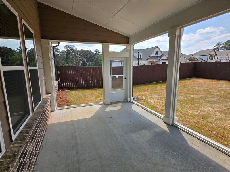 Exterior details and patio area of a home in Pinecrest Ridge, Dacula (Image 22).