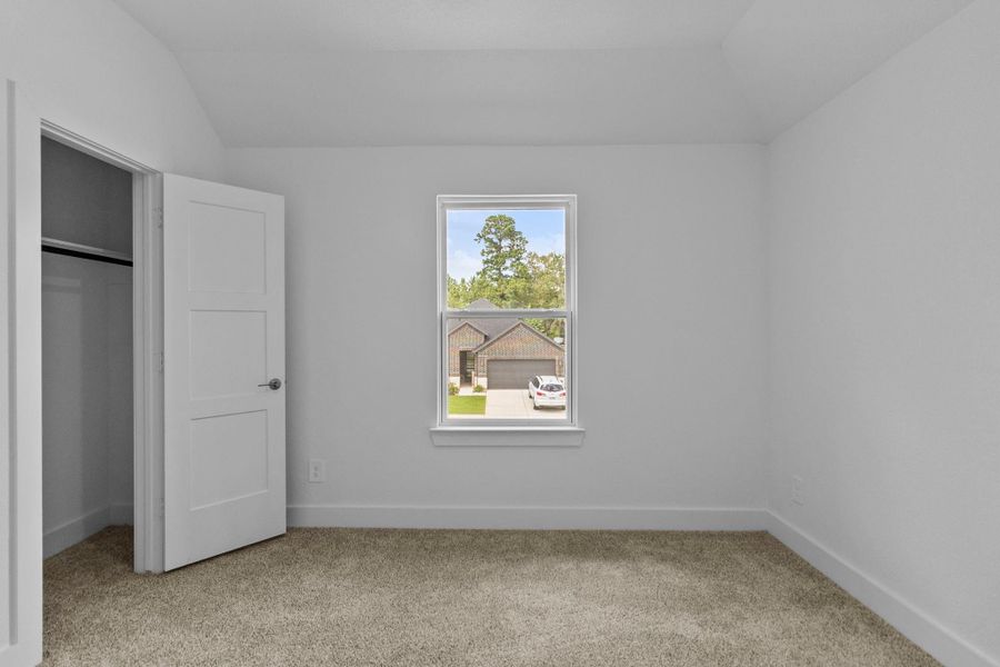 Spacious, unfurnished interior of a new home in Hills of Westlake, Conroe (Image 20). Spacious, unfurnished interior of a new home in Hills of Westlake, Conroe (Image 20).