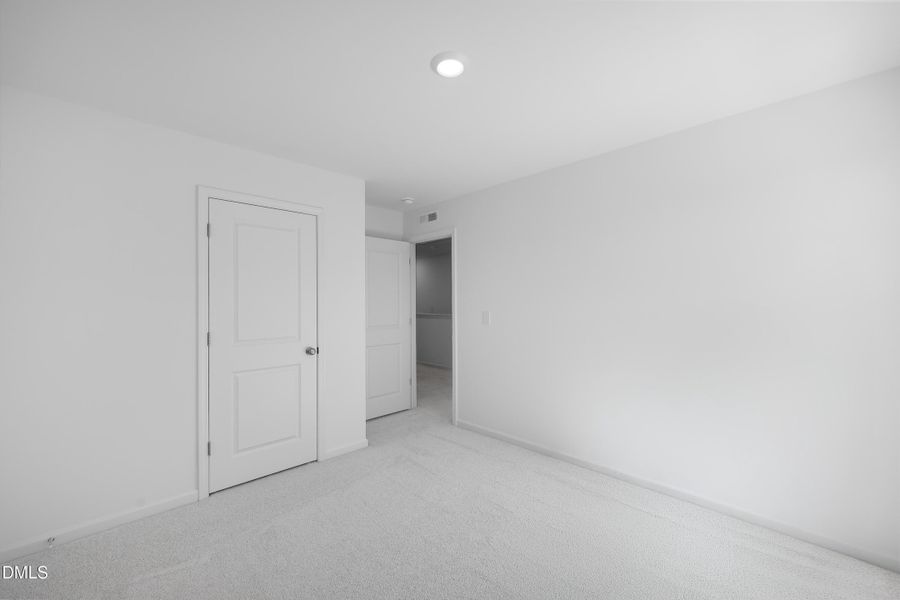 SUN_Stoneriver_Pic_Bradley_Bed2_3of4 SUN_Stoneriver_Pic_Bradley_Bed2_3of4