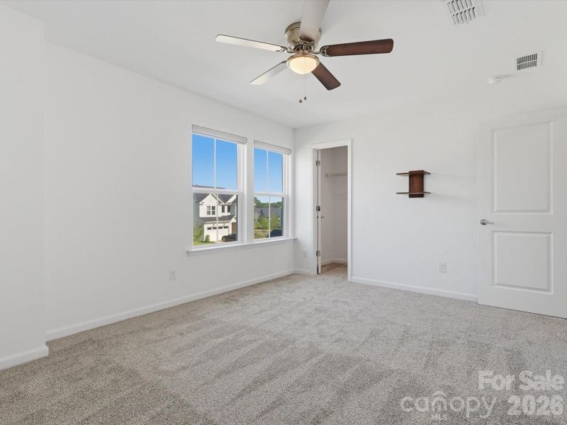Spacious, unfurnished interior of a new home in Parkside Crossing, Charlotte (Image 21). Spacious, unfurnished interior of a new home in Parkside Crossing, Charlotte (Image 21).