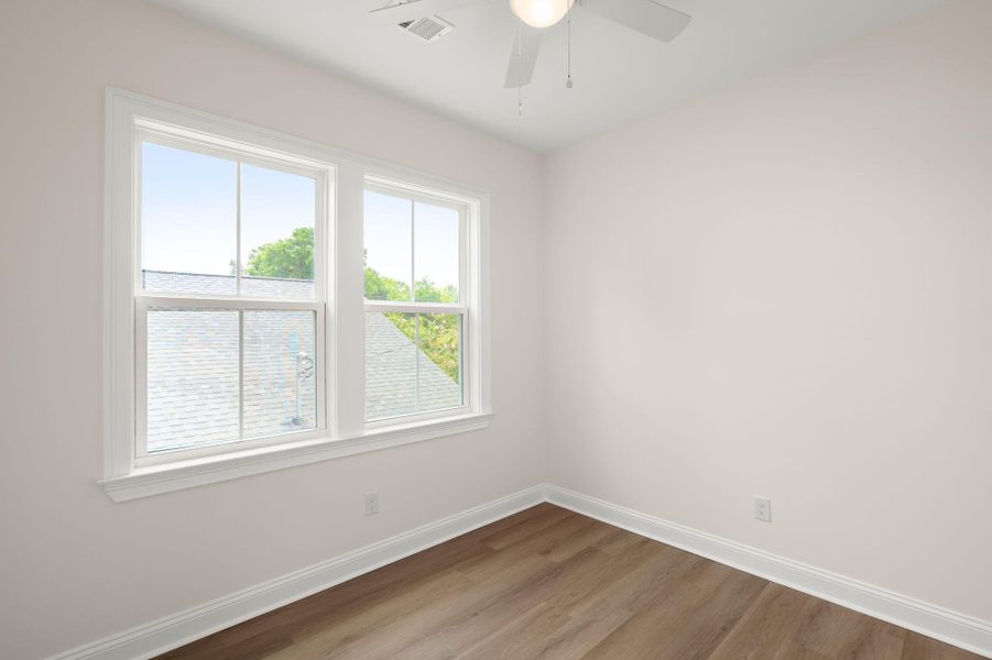 Spacious, unfurnished interior of a new home in , Charleston (Image 23).