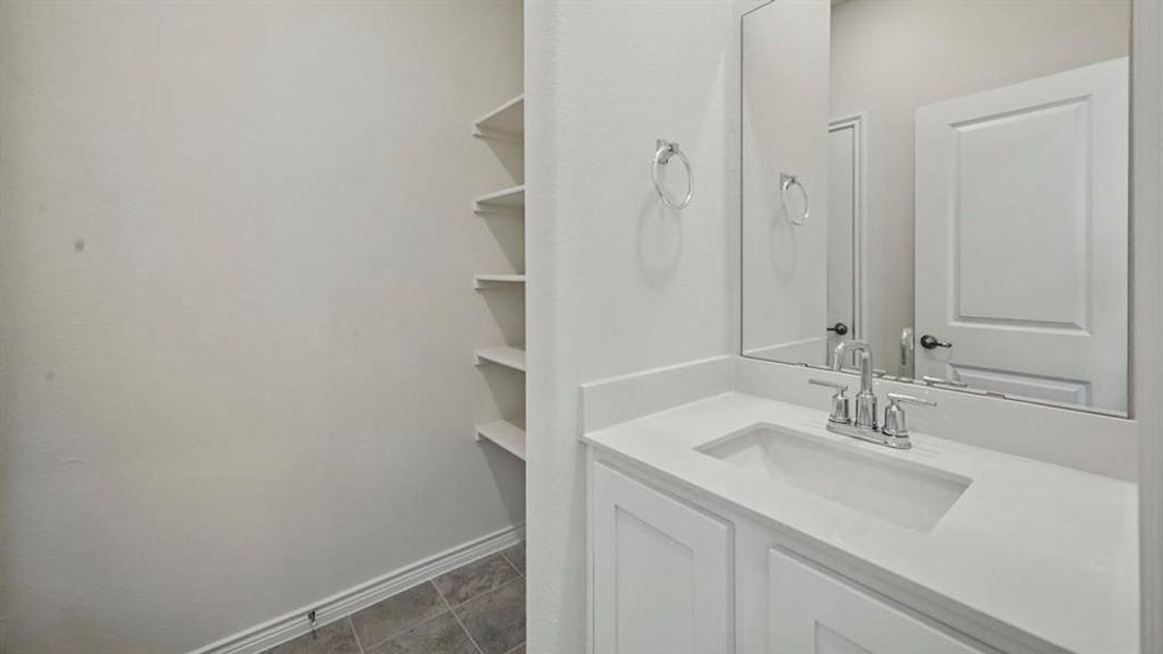 Image 38 of a home in Silverado.