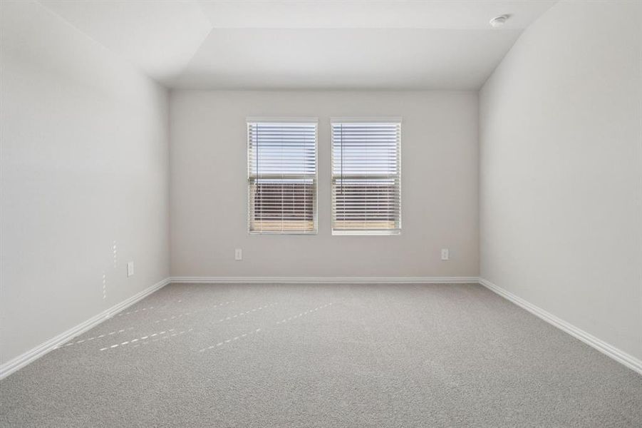 Spacious, unfurnished interior of a new home in River Ridge, Crandall (Image 29).