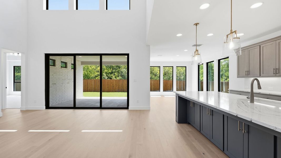 Spacious, unfurnished interior of a new home in Sonoma Verde, McLendon-Chisholm (Image 19).