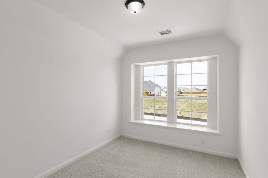 Spacious, unfurnished interior of a new home in Nelson Lake, Rockwall (Image 34).