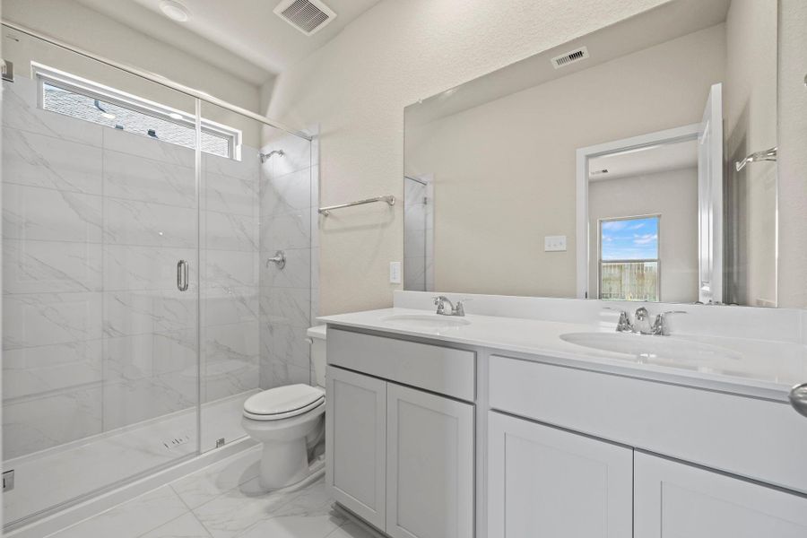Furnished interior view inside a new home in Creekhaven, Rosharon (Image 6).
