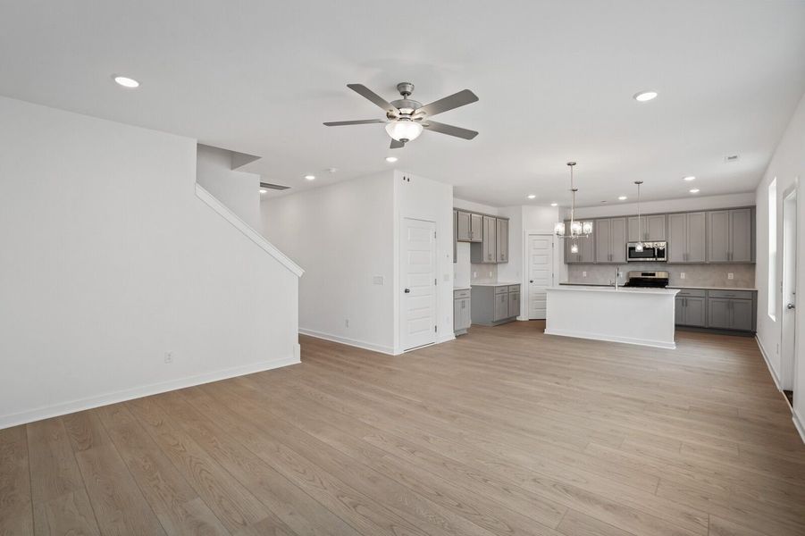 Spacious, unfurnished interior of a new home in Calista Farms, White House (Image 16).
