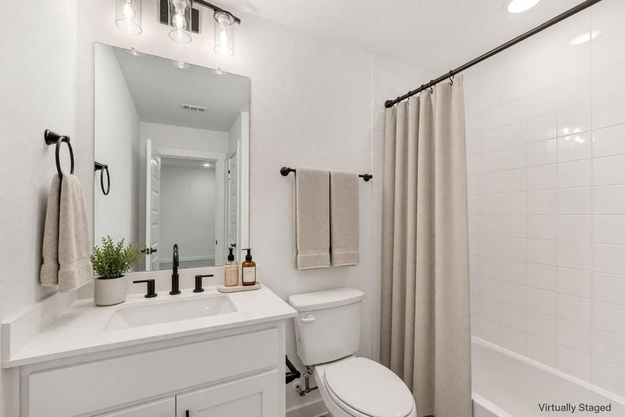 Furnished interior view inside a new home in Woodbridge Townhomes, Wylie (Image 30).
