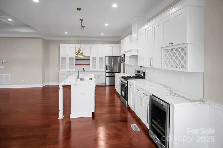 Furnished interior view inside a new home in , Kings Mountain (Image 29).