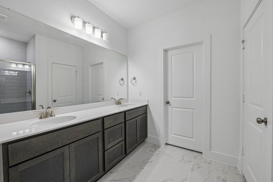 Owners Bathroom Owners Bathroom