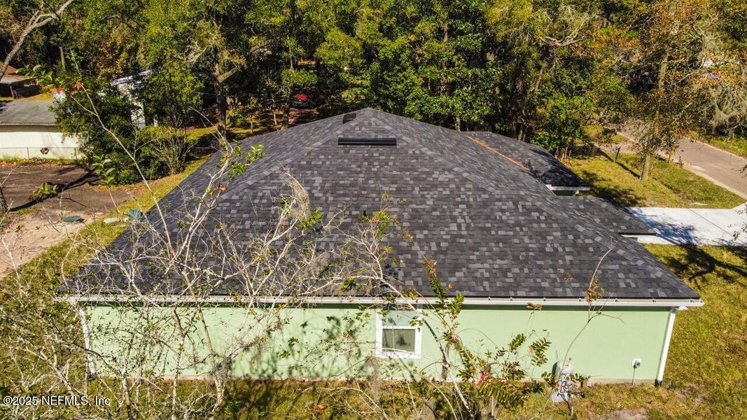Exterior details and patio area of a home in , Jacksonville (Image 32). Exterior details and patio area of a home in , Jacksonville (Image 32).